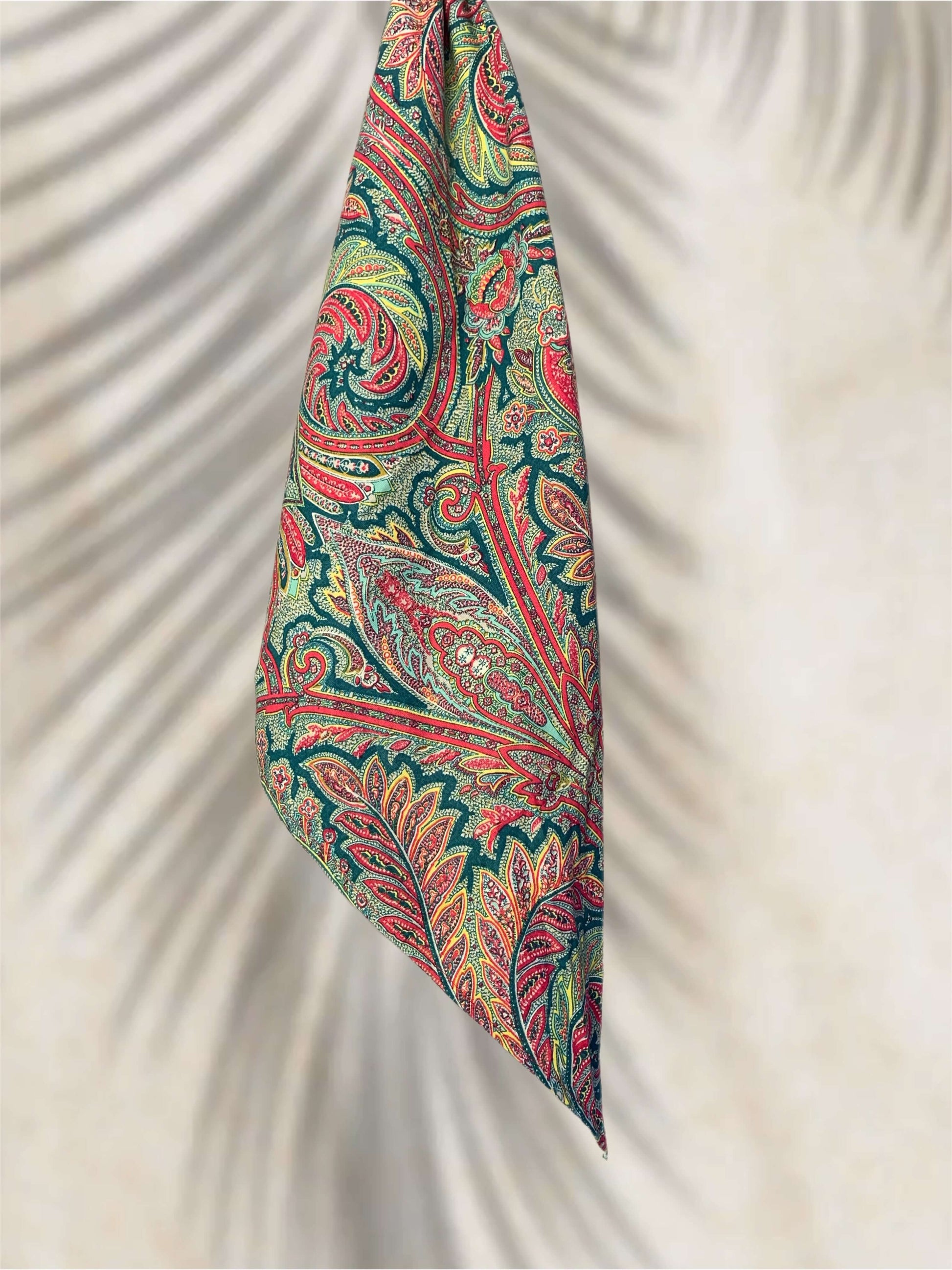 Bandana Héritage en tissu Valdrôme Made in France – motifs provençaux