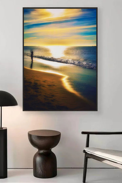 Tirage photo fine art coucher de soleil à Biscarrosse Plage avec silhouette d’enfant sur sable humide